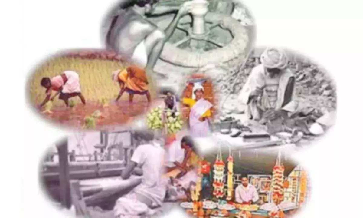 पिछड़ी जातियों की 130 में से केवल कुछ ही जातियाँ सरकारी रियायतों का लाभ उठा रही हैं पिछड़ी जातियों की 130 में से केवल कुछ ही जातियाँ सरकारी रियायतों का लाभ उठा रही हैं