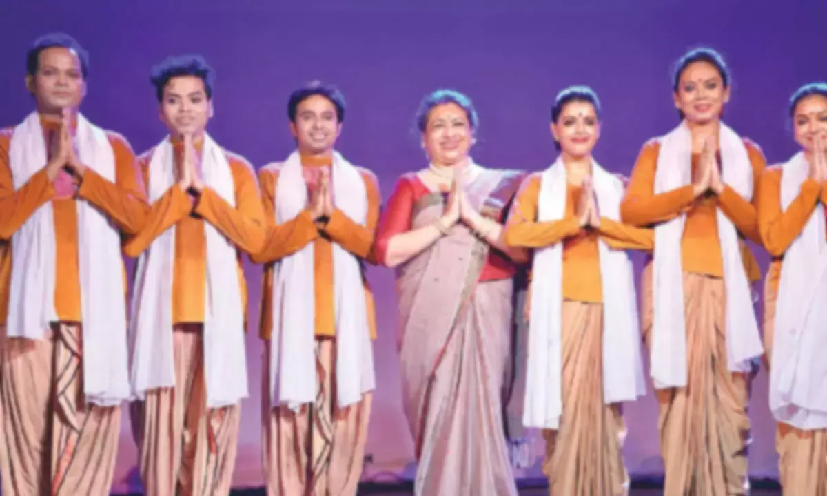 Telangana: चौरंगी के मानसून ड्रीम्स ने दर्शकों को मंत्रमुग्ध कर दिया Telangana: चौरंगी के मानसून ड्रीम्स ने दर्शकों को मंत्रमुग्ध कर दिया