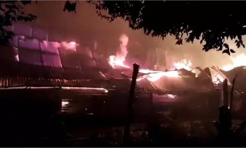 Jammu Kashmir:   बड़ा हादसा, घर जलने से कई परिवार बेघर