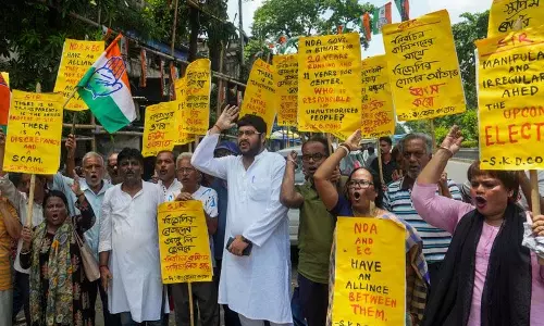 Bihar : मतदाता सूची से 65 लाख नाम हटने की संभावना, बढ़ी चिंता