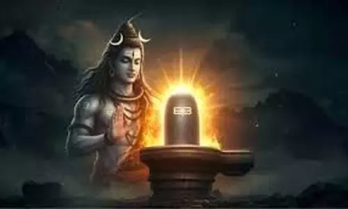 Sawan Somwar 2025: आज सावन के तीसरे सोमवार पर अपने दोस्तों और शिव भक्तों को इन संदेशों से दें शुभकामनाए