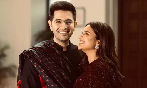 परिणीति चोपड़ा ने राघव चड्ढा को लेकर दिया विवादित बयान परिणीति चोपड़ा ने राघव चड्ढा को लेकर दिया विवादित बयान