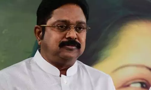 चोल राजाओं की प्रतिमा: TTV दिनाकरन का स्वागत चोल राजाओं की प्रतिमा: TTV दिनाकरन का स्वागत