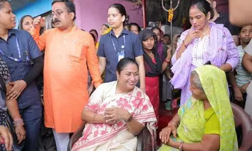 झुग्गीवासियों को गुमराह करने वाले विपक्ष को दिल्ली सीएम का जवाब