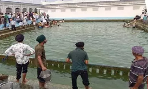 Punjab: प्रसिद्ध गुरुद्वारा साहिब में बड़ा हादसा Punjab: प्रसिद्ध गुरुद्वारा साहिब में बड़ा हादसा