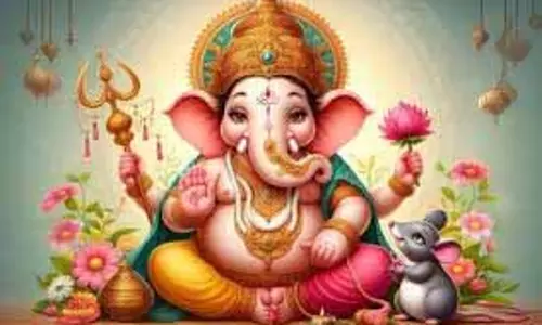 Vinayak Chaturthi Vrat Katha: विनायक चतुर्थी के पावन अवसर पर पढ़ें संपूर्ण व्रत कथा, मिलेगा बप्पा का आशीर्वाद