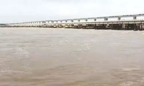 मुंडाली बैराज में जलस्तर खतरे के निशान से नीचे, अभी बाढ़ का खतरा नहीं