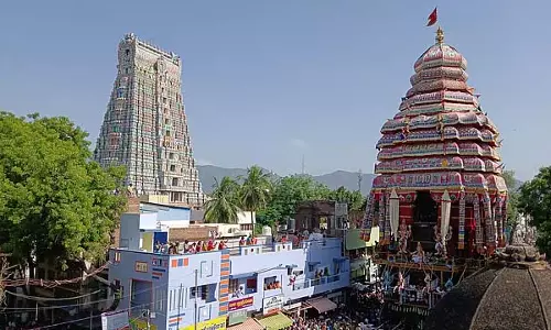 Tamil Nadu : श्रीविल्लिपुथुर अंडाल मंदिर आदिपुर रथ परेड