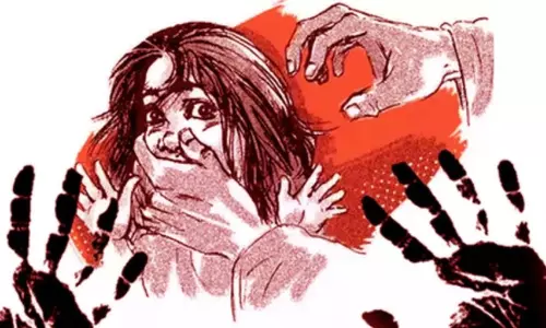 Odisha : जगतसिंहपुर में 9वीं कक्षा की छात्रा गर्भवती पाई गई, मृत बच्चे को जन्म दिया
