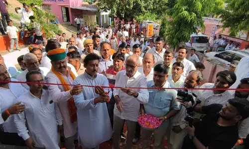 Jaipur: कर्नल राठौड़ ने विद्यालय में सांसद निधि से बने हॉल का किया उद्घाटन