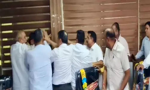 विशेषाधिकार पैनल ने थानेसर विधायक की हाथापाई की शिकायत पर विचार किया