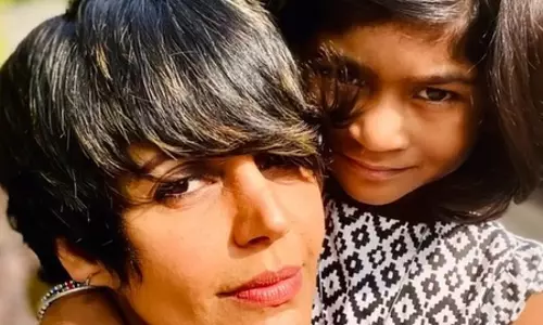 पांच साल पहले, सूरज की छोटी सी किरण हमारे जीवन में आई, बेटी तारा के लिए मंदिरा बेदी ने किया पोस्ट पांच साल पहले, सूरज की छोटी सी किरण हमारे जीवन में आई, बेटी तारा के लिए मंदिरा बेदी ने किया पोस्ट