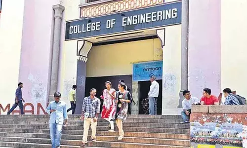 Telangana में इंजीनियरिंग पाठ्यक्रमों के लिए समान निरोध नीति अभी भी लंबित
