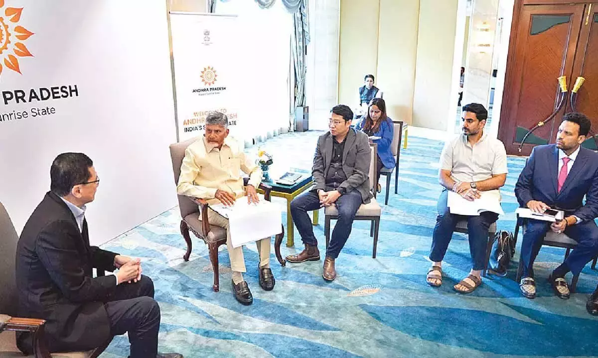 Andhra: सिंगापुर स्थित सुरबाना जुरोंग की नजर आंध्र प्रदेश आवास परियोजनाओं पर Andhra: सिंगापुर स्थित सुरबाना जुरोंग की नजर आंध्र प्रदेश आवास परियोजनाओं पर