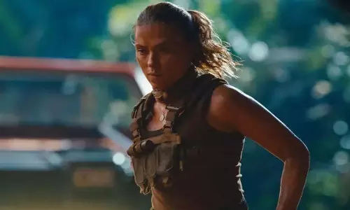 Jurassic World Rebirth दुनिया भर के बॉक्स ऑफिस पर 2025 की तीसरी सबसे बड़ी फिल्म बनकर उभरी