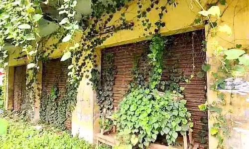 Kerala : पंचायत की लापरवाही, पूर्वी बाजार की इमारतें जर्जर