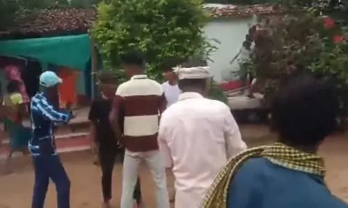दफन शव का विरोध, कांकेर जिले के गांव में तनाव का माहौल दफन शव का विरोध, कांकेर जिले के गांव में तनाव का माहौल