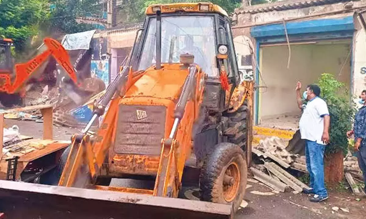 Andhra: खुले स्थानों को अतिक्रमण से बचाने के लिए ऑपरेशन लंग्स