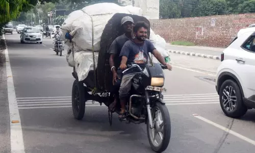 Ludhiana: अनाधिकृत अस्थायी वाहनों के परिचालन पर कोई रोक नहीं