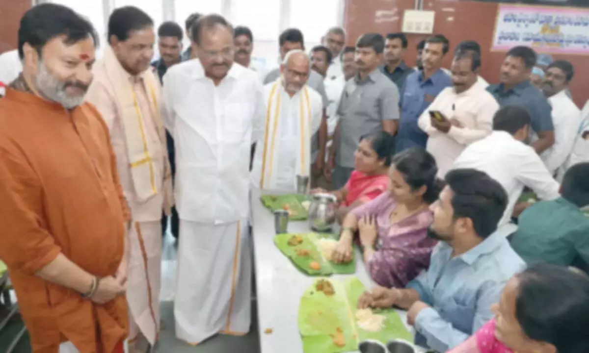 Andhra: MTVAC में वेंकैया ने अन्नाप्रसादम को हराया Andhra: MTVAC में वेंकैया ने अन्नाप्रसादम को हराया