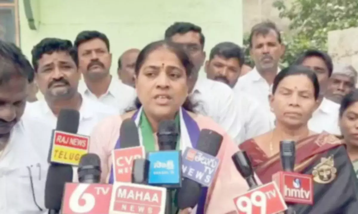 Andhra: झूठे वादे करके सत्ता में आई गठबंधन सरकार