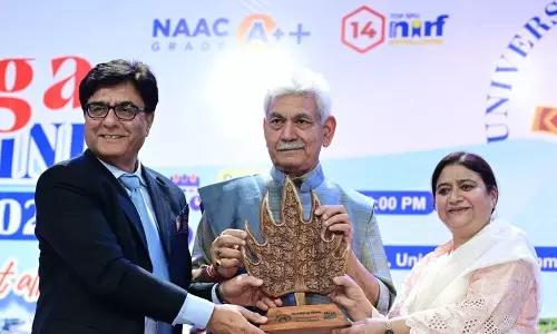 केंद्र शासित प्रदेश की शिक्षा प्रणाली को मजबूत करें, LG सिन्हा ने कश्मीर विश्वविद्यालय के पूर्व छात्रों से कहा