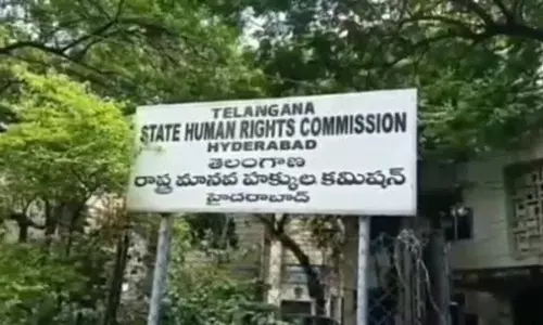 TGHRC ने नागरकुरनूल स्कूल में भोजन विषाक्तता और प्रजनन क्लिनिक की अनियमितता पर रिपोर्ट मांगी