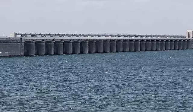 Telangana: सिंचाई मंत्री उत्तम आज नागार्जुनसागर के द्वार खोलेंगे Telangana: सिंचाई मंत्री उत्तम आज नागार्जुनसागर के द्वार खोलेंगे