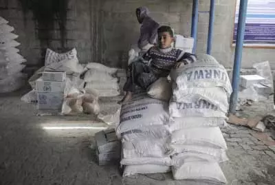 प्रतिबंधों में ढील, गाजा में भुखमरी के बीच सहायता ट्रकों की संख्या में मामूली वृद्धि : संयुक्त राष्ट्र प्रतिबंधों में ढील, गाजा में भुखमरी के बीच सहायता ट्रकों की संख्या में मामूली वृद्धि : संयुक्त राष्ट्र