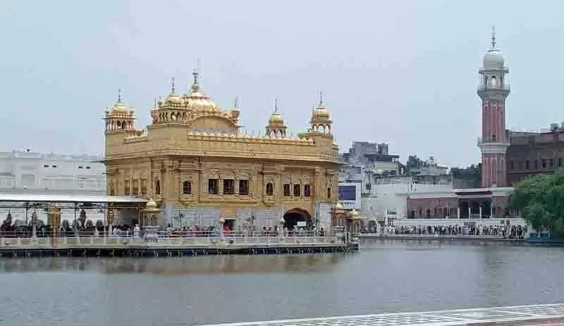 Punjab: स्वर्ण मंदिर के आसपास के क्षेत्र वर्षों में कैसे बदल गए Punjab: स्वर्ण मंदिर के आसपास के क्षेत्र वर्षों में कैसे बदल गए