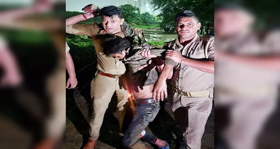 बड़ा एक्शन: पत्रकार पर हमला करना पड़ा भारी, बदमाश का हुआ ये हाल बड़ा एक्शन: पत्रकार पर हमला करना पड़ा भारी, बदमाश का हुआ ये हाल