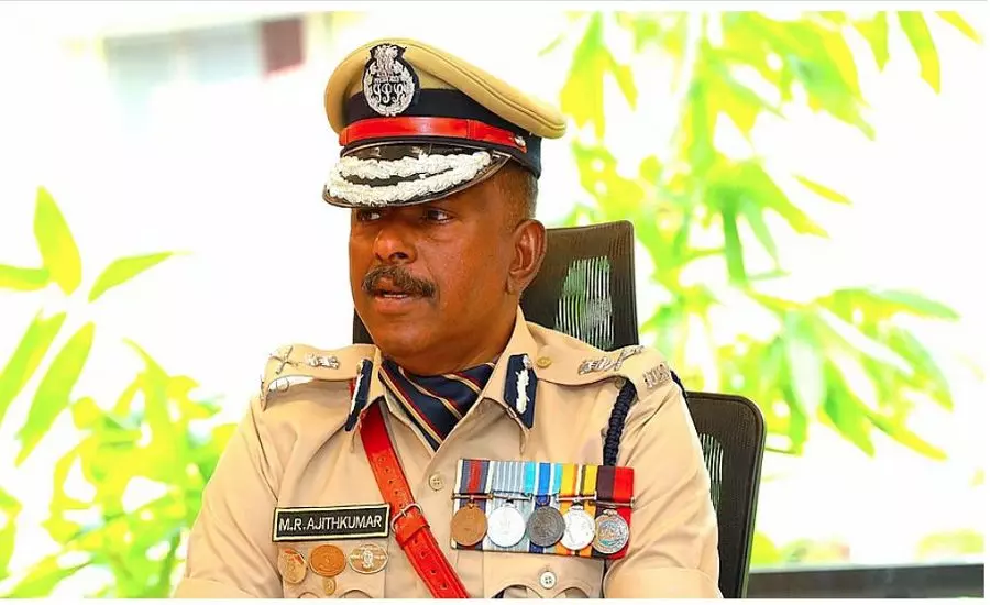 Kerala के शीर्ष पुलिस अधिकारी को कैसे मुसीबत में डाल दिया Kerala के शीर्ष पुलिस अधिकारी को कैसे मुसीबत में डाल दिया