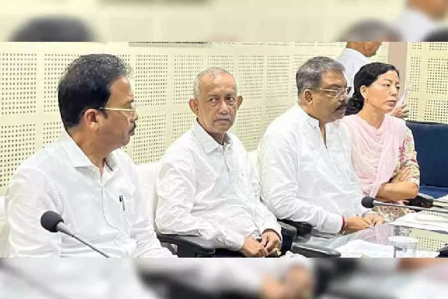 प्रदूषण पर अंकुश लगाने के लिए Siliguri में थर्मोकोल रीसाइक्लिंग यूनिट स्थापित की जाएगी प्रदूषण पर अंकुश लगाने के लिए Siliguri में थर्मोकोल रीसाइक्लिंग यूनिट स्थापित की जाएगी