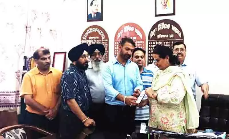 पंजाबी व्याकरण के 19 अध्याय अब Punjab एडुकेयर ऐप पर उपलब्ध पंजाबी व्याकरण के 19 अध्याय अब Punjab एडुकेयर ऐप पर उपलब्ध