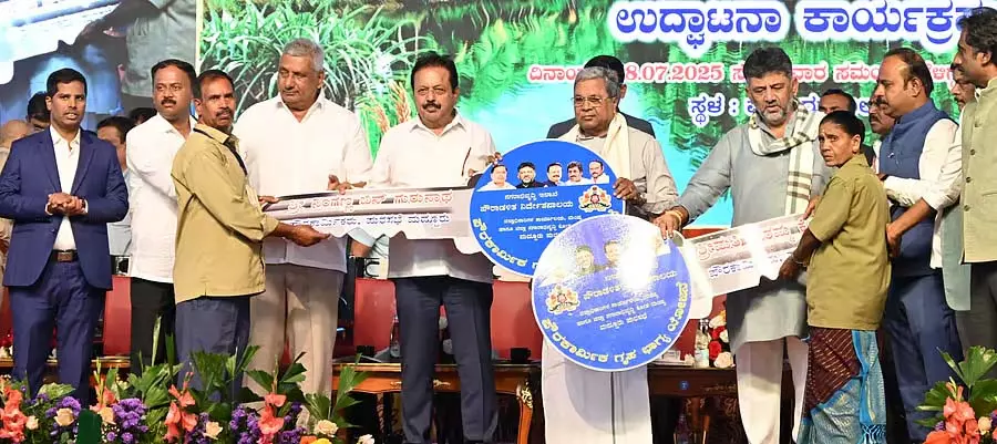 मद्दुर ने कांग्रेस को मजबूती दी है: DCM DK Shivakumar मद्दुर ने कांग्रेस को मजबूती दी है: DCM DK Shivakumar