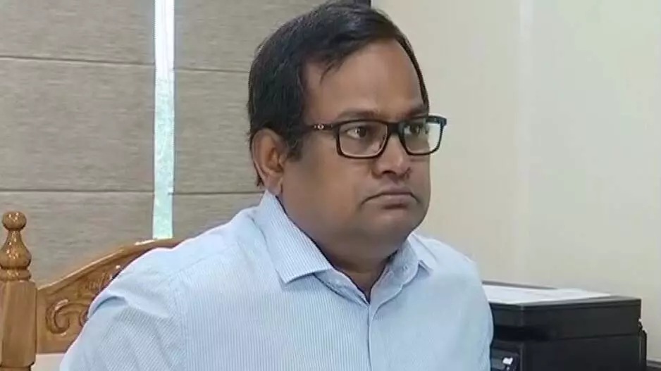 CBI ने किया खुलासा, लग्ज़री गिफ्ट्स के जरिए ली जाती थी घूस CBI ने किया खुलासा, लग्ज़री गिफ्ट्स के जरिए ली जाती थी घूस