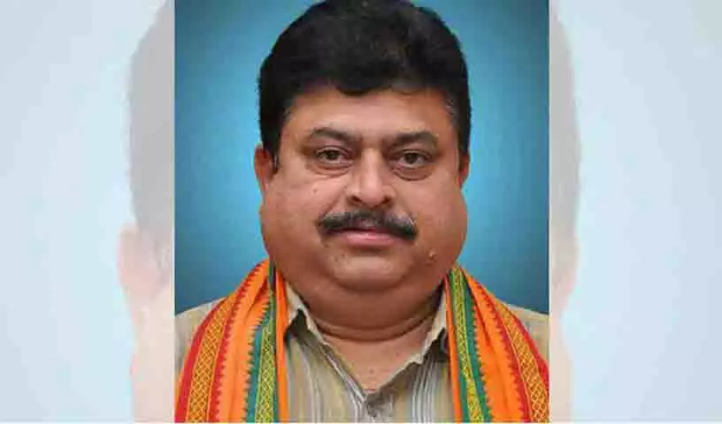 BJP प्रमुख ने कहा कि खम्मम, नलगोंडा के कांग्रेस नेता सीएम को कर्तव्य करने से रोक रहे BJP प्रमुख ने कहा कि खम्मम, नलगोंडा के कांग्रेस नेता सीएम को कर्तव्य करने से रोक रहे