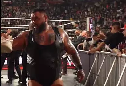 WWE Raw में हाई वोल्टेज ड्रामा, ब्रॉन्सन रीड ने दर्शक को दी चेतावनी WWE Raw में हाई वोल्टेज ड्रामा, ब्रॉन्सन रीड ने दर्शक को दी चेतावनी