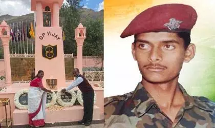 बहन ने कारगिल युद्ध स्मारक पर जाकर भाई को श्रद्धांजलि दी बहन ने कारगिल युद्ध स्मारक पर जाकर भाई को श्रद्धांजलि दी