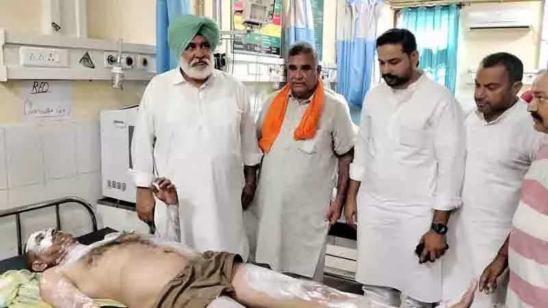 Batala में गैस रिसाव की घटना के बाद बड़ा हादसा टला Batala में गैस रिसाव की घटना के बाद बड़ा हादसा टला