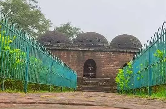जिला मजिस्ट्रेट ने जिले की विरासत को साझा करने की पहल की जिला मजिस्ट्रेट ने जिले की विरासत को साझा करने की पहल की
