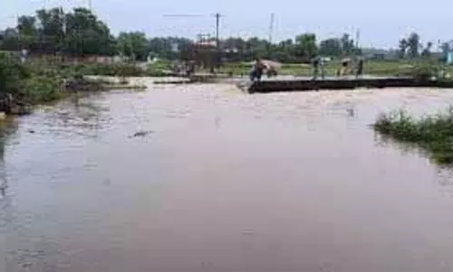 Patna: मूसलाधार बारिश से जलमग्न घरों में घुसा पानी