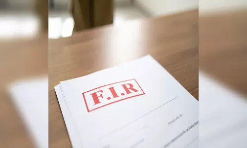 स्टेडियम से 6.52 लाख की IPL जर्सी चोरी, FIR दर्ज स्टेडियम से 6.52 लाख की IPL जर्सी चोरी, FIR दर्ज