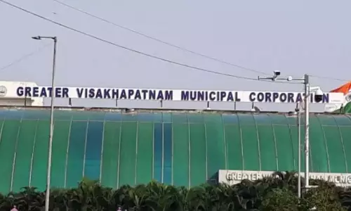 शहरी हरित क्षेत्रों की सुरक्षा के लिए GVMC ने ऑपरेशन लंग्स शुरू किया