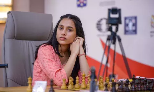किशोर शतरंज खिलाड़ी दिव्या देशमुख ने दुनिया को जीता