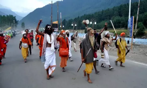 25 दिनों में 3.83 लाख से अधिक श्रद्धालुओं ने की अमरनाथ यात्रा, हजारों और श्रद्धालु पहुंचे
