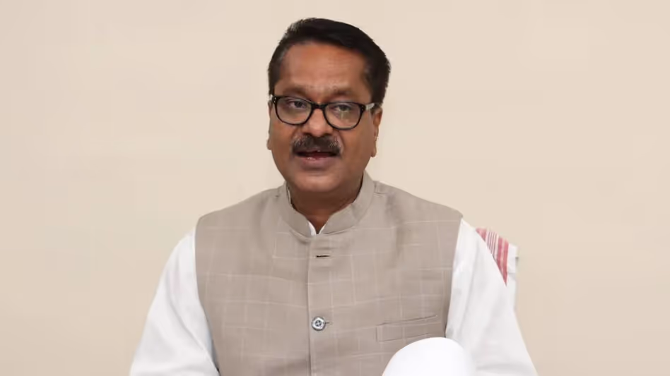 Assam ने आदिवासी समुदायों को कानूनी भूमि स्वामित्व प्रदान किया Assam ने आदिवासी समुदायों को कानूनी भूमि स्वामित्व प्रदान किया