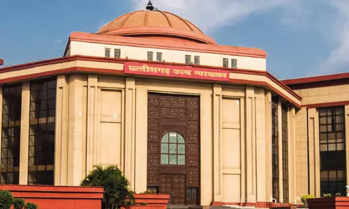 अनवर ढेबर पर दर्ज एफआईआर को रद्द करने की याचिका खारिज