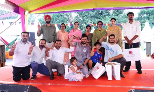 Bikaner हाउस में तीजोत्सव की रंगत, संस्कृति और स्वाद का मिला संगम Bikaner हाउस में तीजोत्सव की रंगत, संस्कृति और स्वाद का मिला संगम