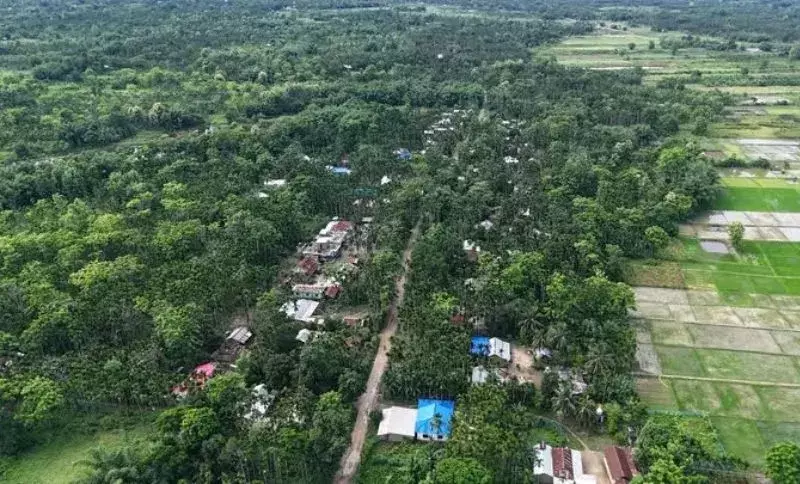 Assam के उरियमघाट में अतिक्रमण हटाने की बड़ी कार्रवाई, वन भूमि को लेकर सख्ती Assam के उरियमघाट में अतिक्रमण हटाने की बड़ी कार्रवाई, वन भूमि को लेकर सख्ती